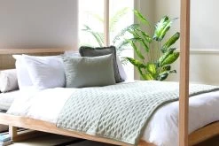 Daisy Quilt Bedspread (Desert Sage) -Cozy Home Shop Block 10 Textiles 7ugk dj