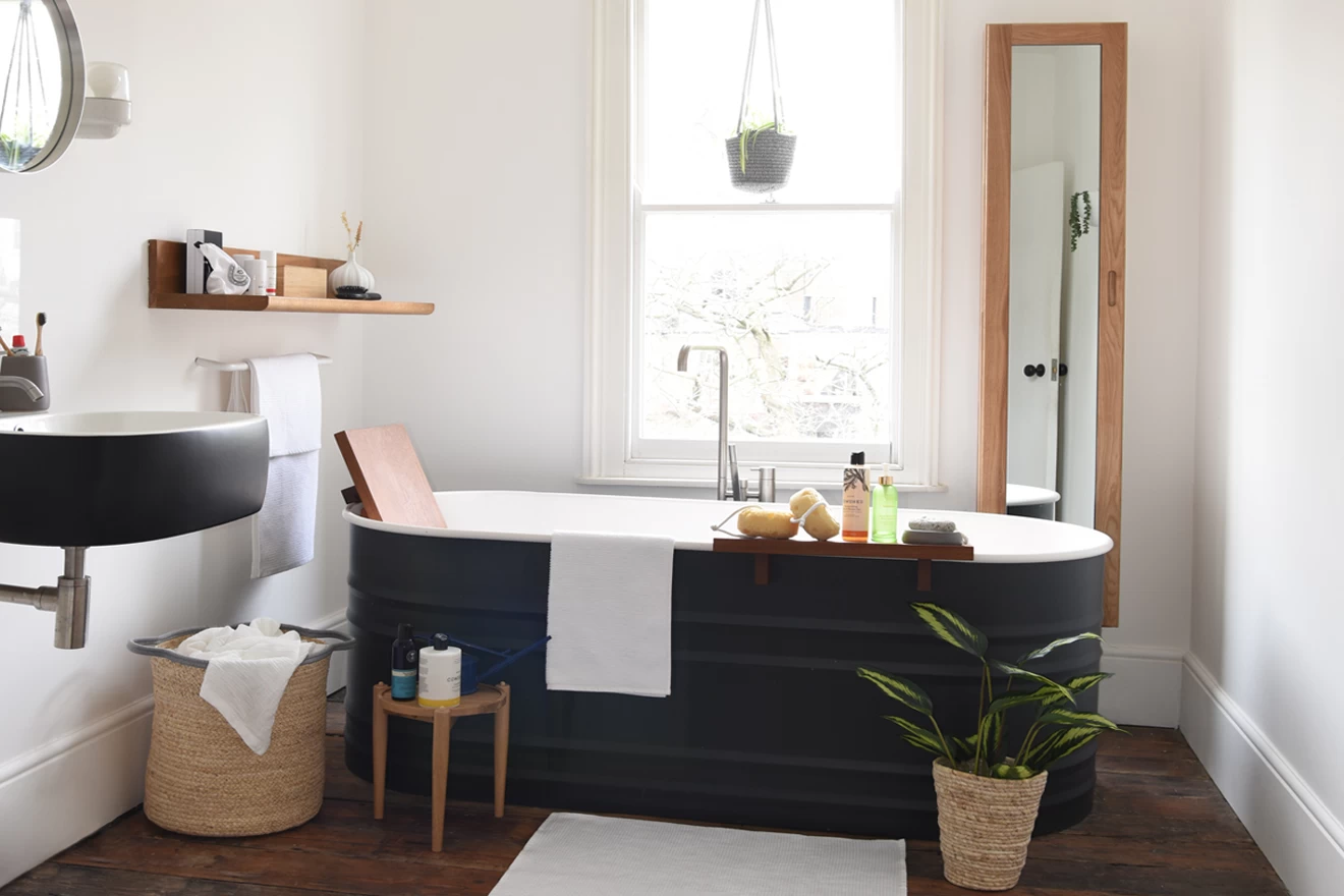 Oak Tall Mirror Cabinet 9 Oak Tall Mirror Cabinet - Image 9