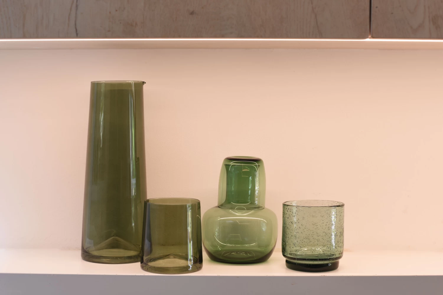 Verona Glass Carafe (Olive Green) 8 Verona Glass Carafe (Olive Green) - Image 8