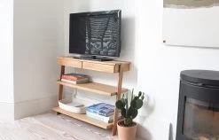 Oak Leaning TV Unit